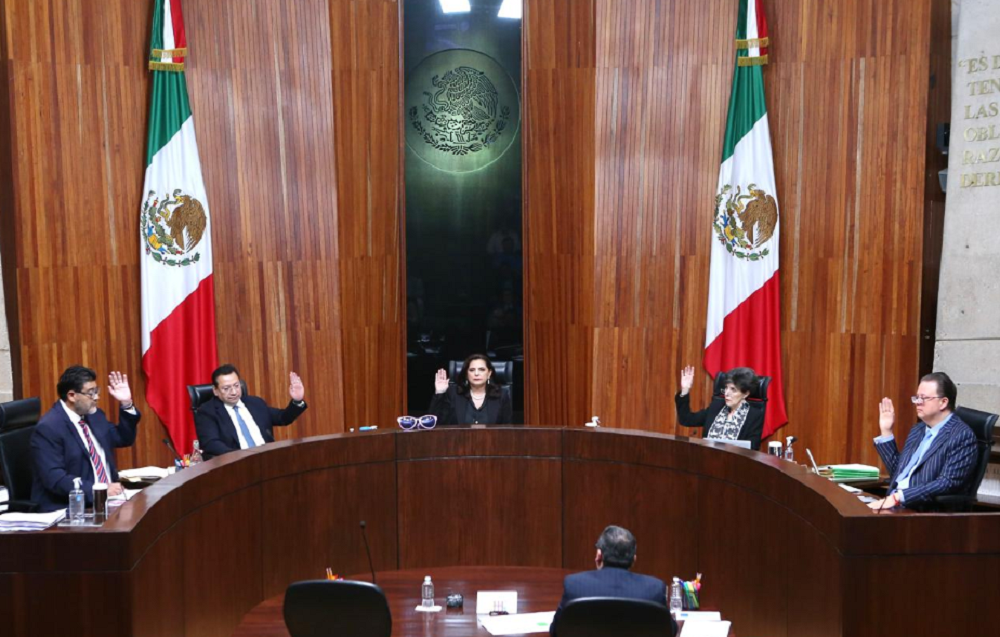 Tribunal 28Ago1