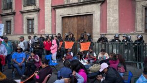 Bloqueo Palacio Nacional CNTE