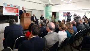 Universitaria 6May