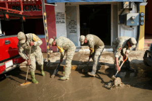 Cabezas Apoyo 24Oct1