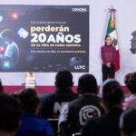 Uso excesivo de celulares podría ocasionar la pérdida de hasta 20 años de la vida de niñas, niños y adolescentes, alertan especialistas